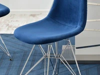 Krzesło MPC ROD TAP GRANAT welurowe na nodze z drutu - charakterystyczne detale